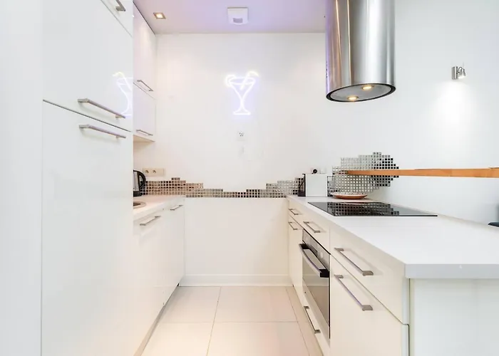 Urban Blue 2 Bedroom Wola Warszawa