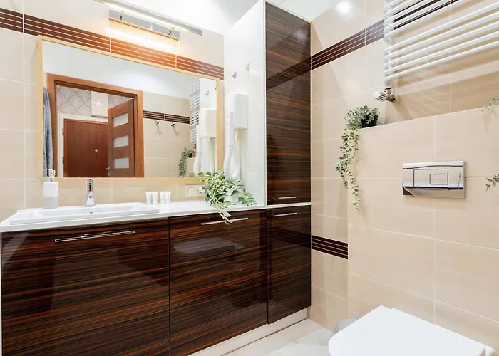 Urban Blue 2 Bedroom Wola *