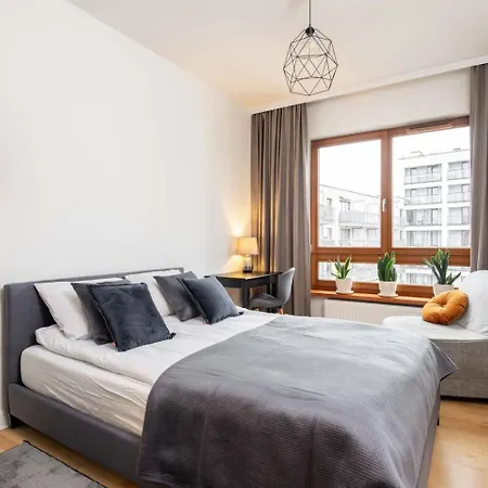 公寓 Urban Blue 2 Bedroom Wola 华沙