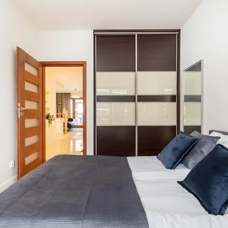 Urban Blue 2 Bedroom Wola Apartment Warsaw